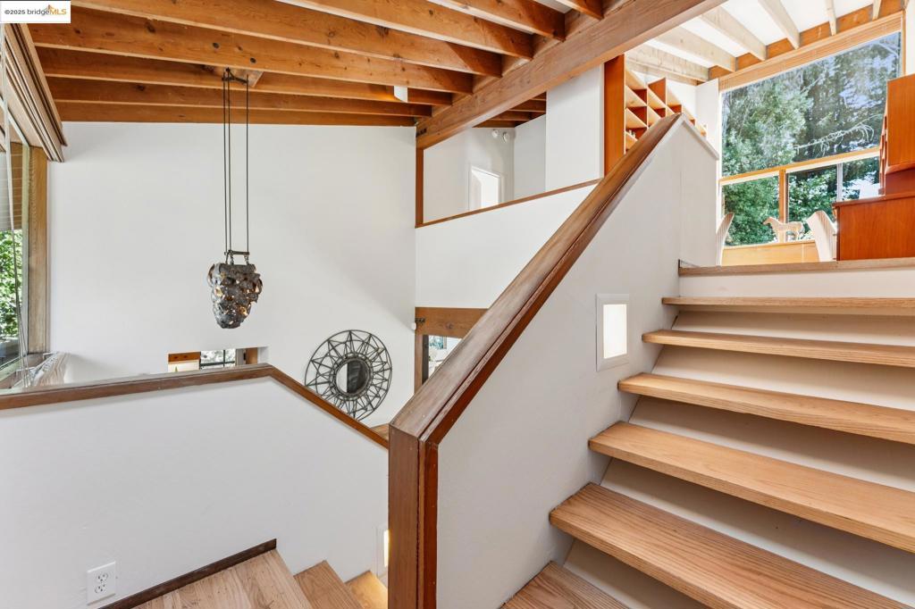 BERKELEY HILLS - Residential