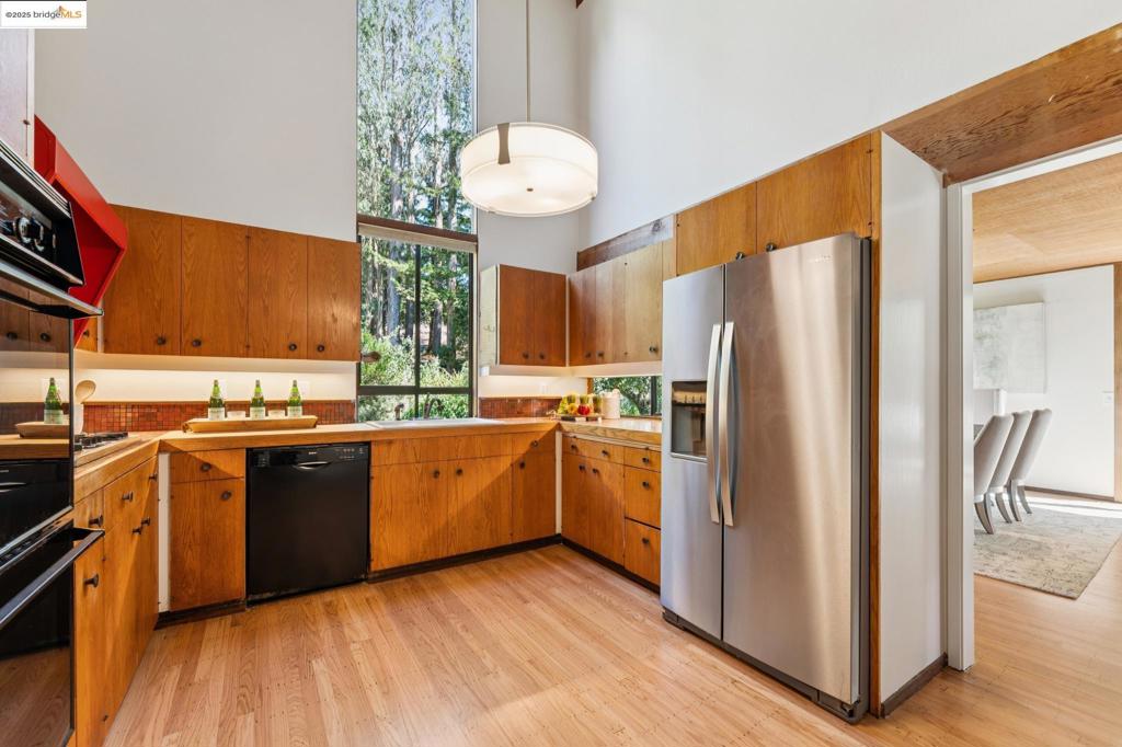 BERKELEY HILLS - Residential