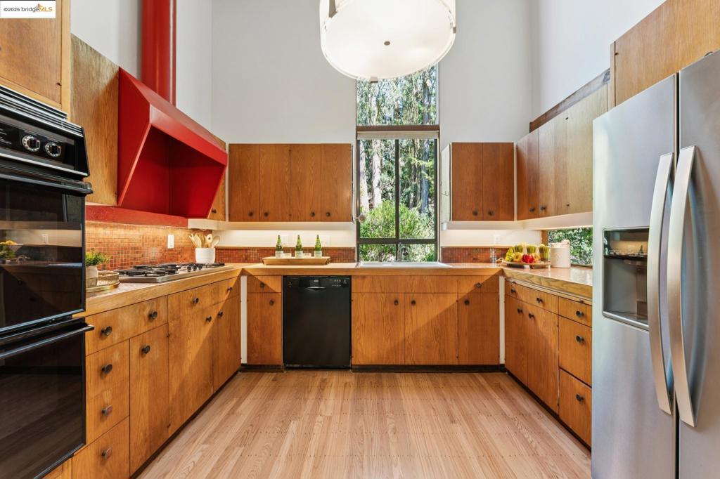 BERKELEY HILLS - Residential