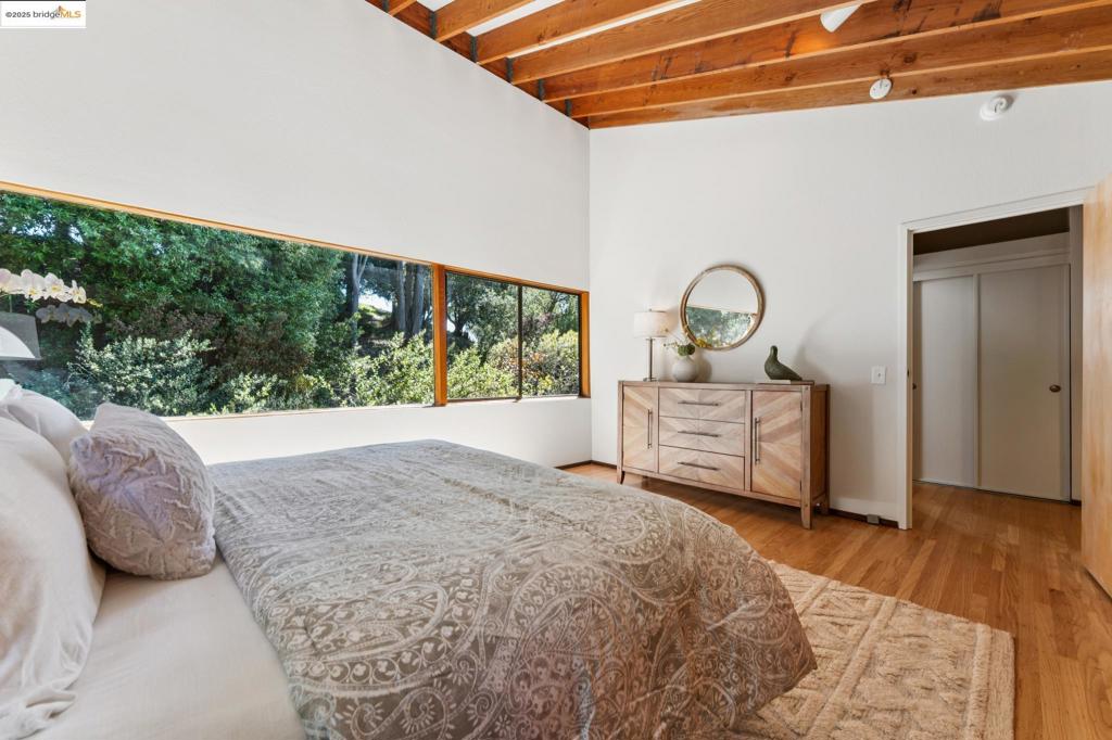 BERKELEY HILLS - Residential