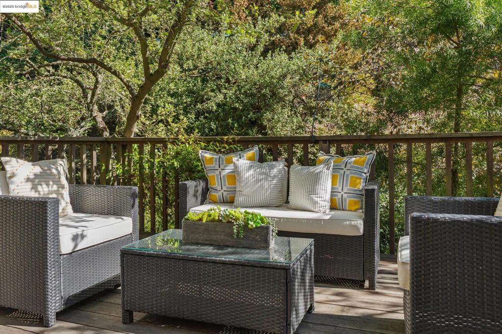 BERKELEY HILLS - Residential