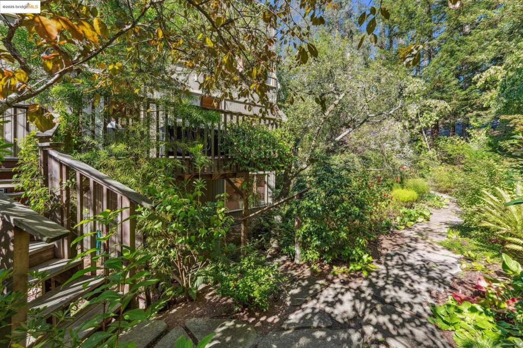 BERKELEY HILLS - Residential
