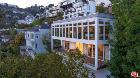 Los angeles beach houses ocean views 8450 carlton way los angeles ca 90069