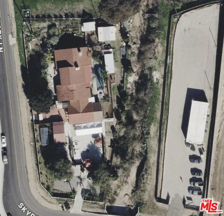 40518 Skypark Lane