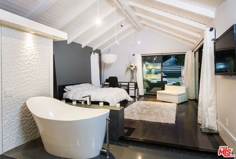 Tiny photo for 12318 W SUNSET Boulevard, Los Angeles, CA 90049 (MLS # 26652159)