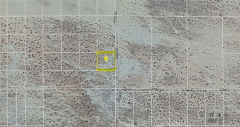 Photo of 14 200th Street E, Lake Los Angeles, CA 93591 (MLS # SR25155520) Photo of 14 200th Street E, Lake Los Angeles, CA 93591 (MLS # SR25155520)