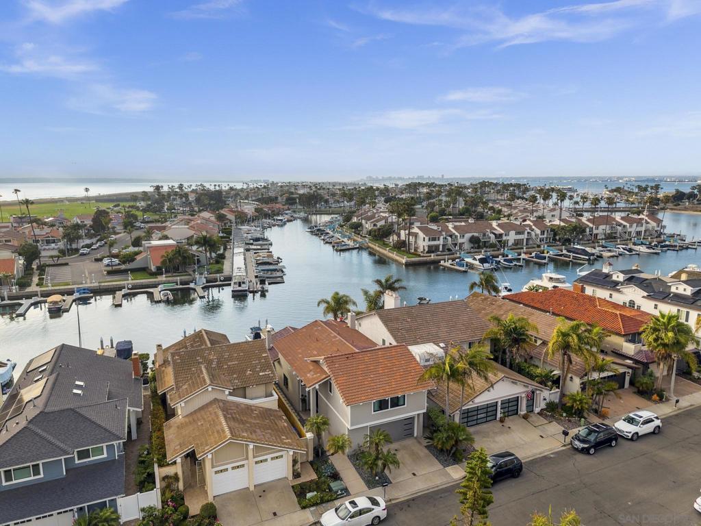 41 Blue Anchor Cay Rd