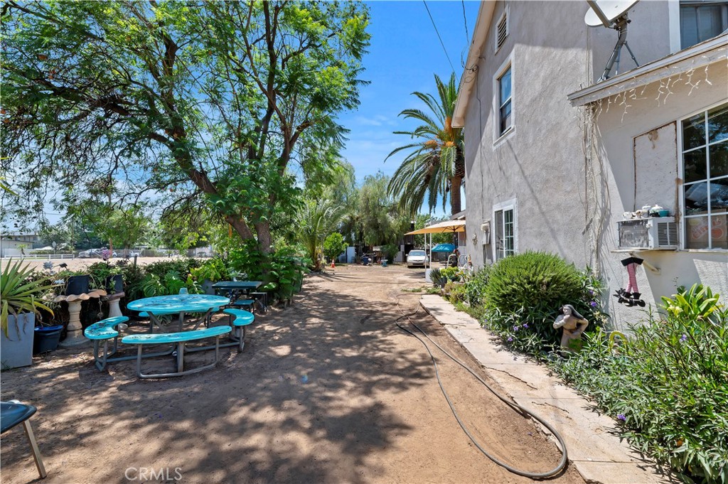 257 Highland