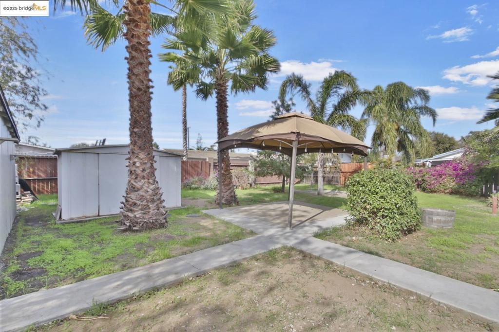 OAKLEY - Residential