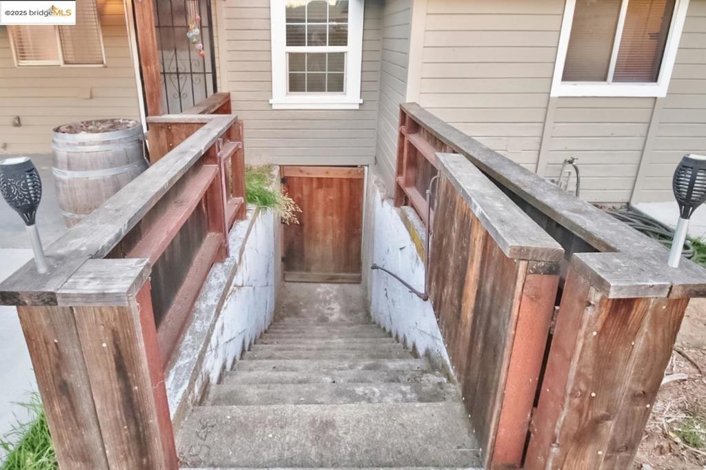 OAKLEY - Residential