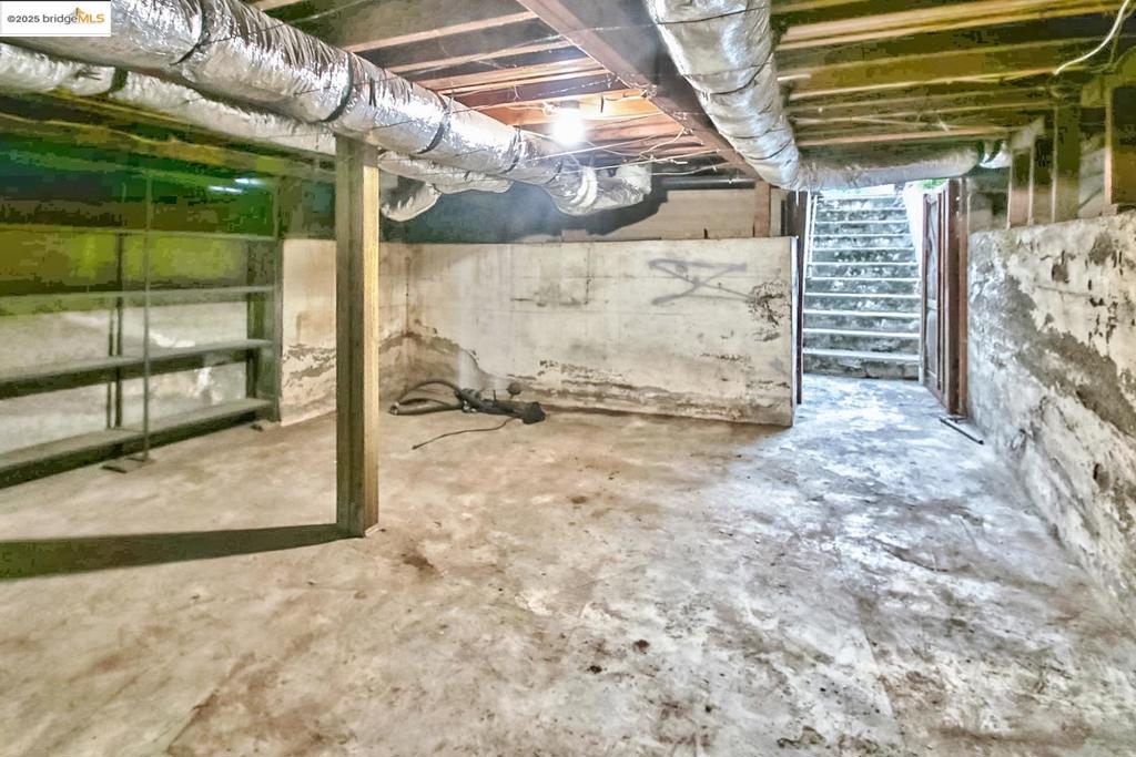 OAKLEY - Residential