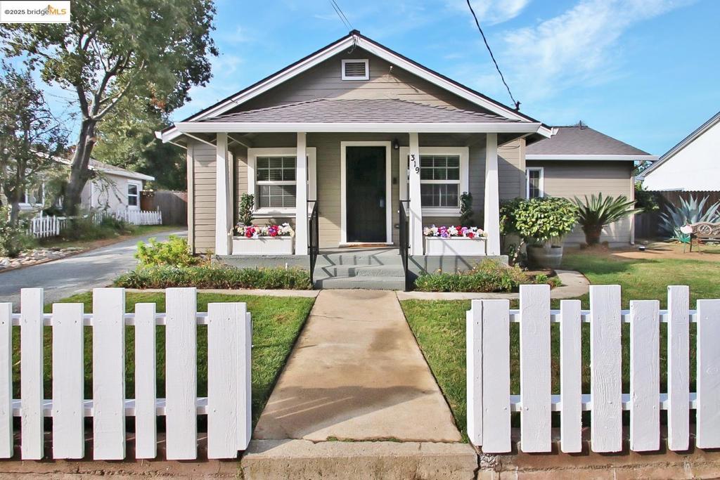 OAKLEY - Residential