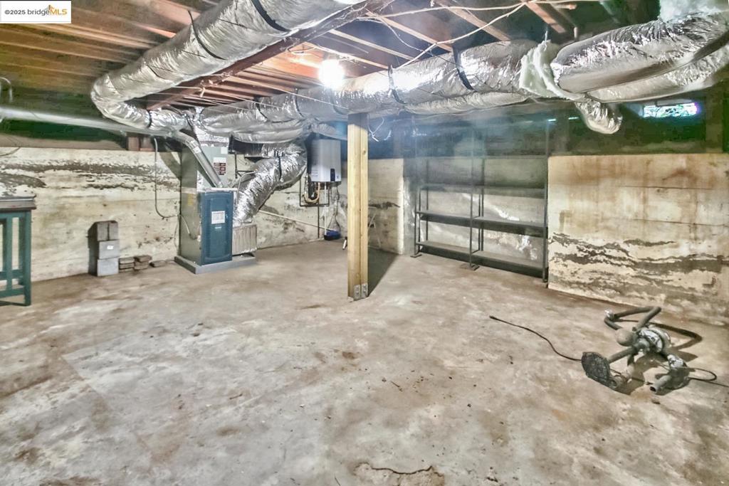 OAKLEY - Residential