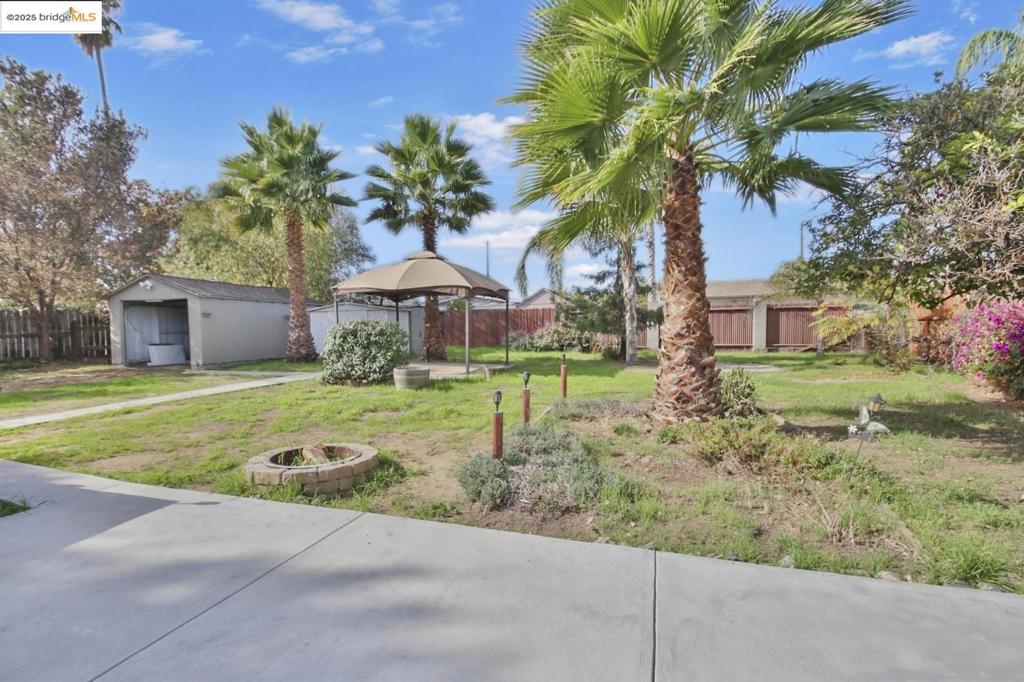 OAKLEY - Residential