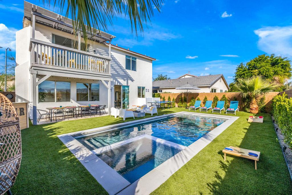 Anastacia - Residential
