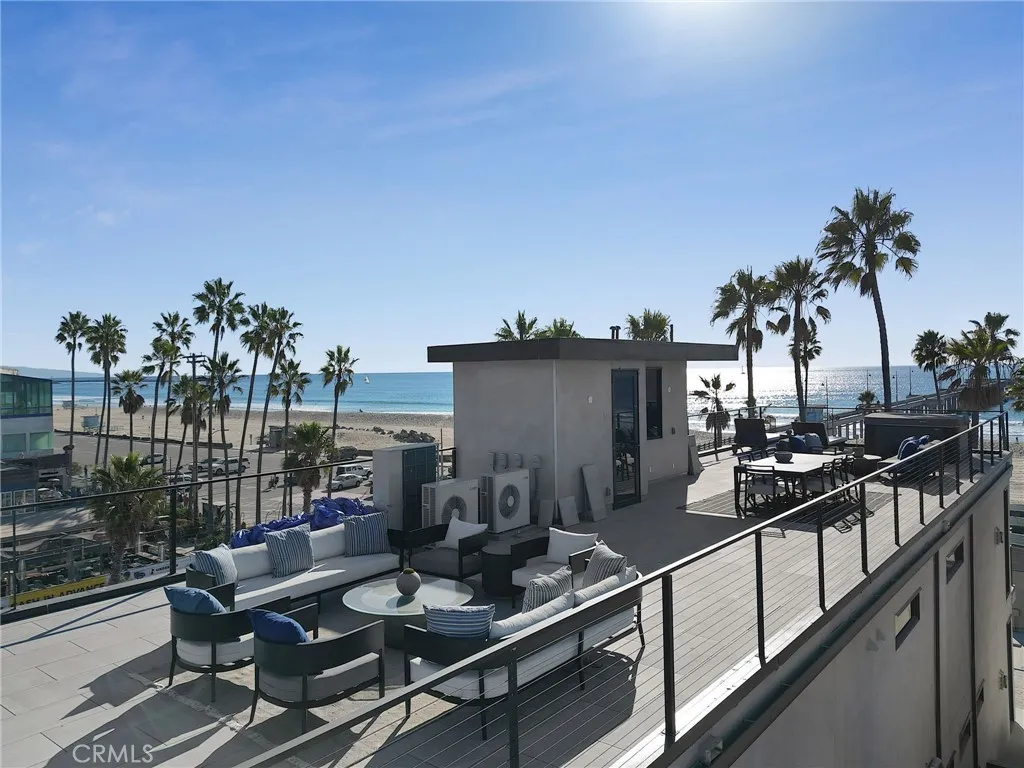 Venice, California 90291, United States, 4 Bedrooms Bedrooms, ,6 BathroomsBathrooms,Residential,Active,16719