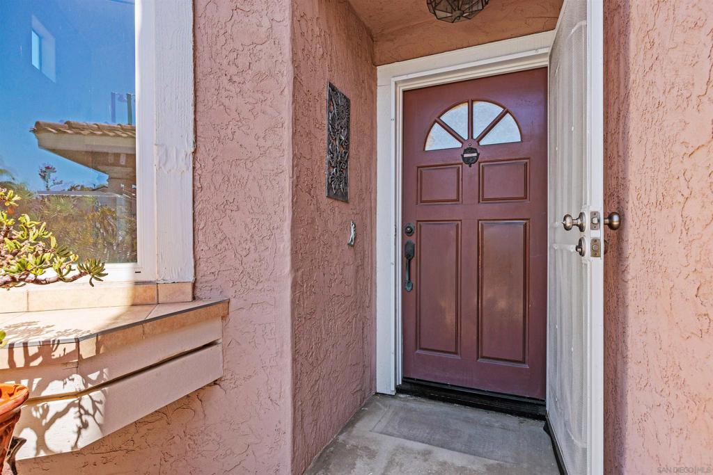 3218 San Helena