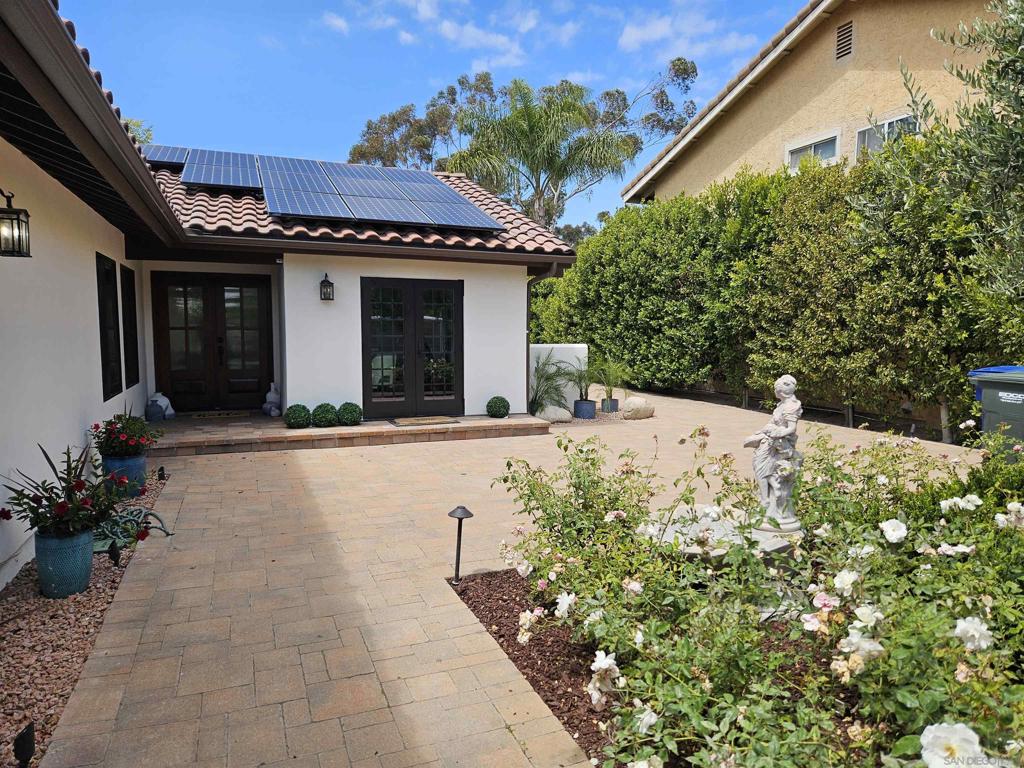 1524 SANTA ELENA CT.