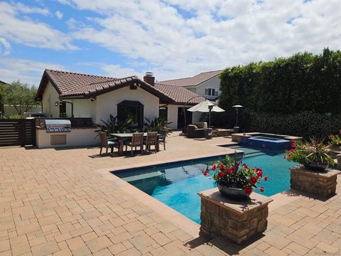 Photo of 1524 SANTA ELENA CT. Ct, Solana Beach, CA 92075 (MLS # 260007917SD)