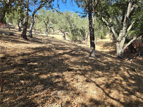 Tiny photo for 6525 Navarette Avenue, Atascadero, CA 93422 (MLS # NS25224080)