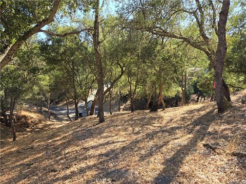 Tiny photo for 6525 Navarette Avenue, Atascadero, CA 93422 (MLS # NS25224080)