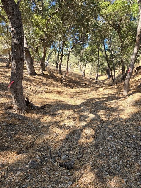 Tiny photo for 6525 Navarette Avenue, Atascadero, CA 93422 (MLS # NS25224080)