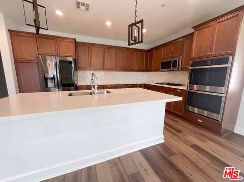 Tiny photo for 264 Rose Street, Fillmore, CA 93015 (MLS # 26657079)