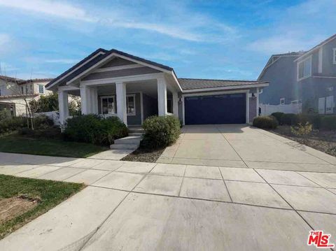Photo of 264 Rose Street, Fillmore, CA 93015 (MLS # 26657079)