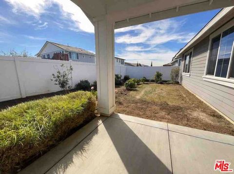 Tiny photo for 264 Rose Street, Fillmore, CA 93015 (MLS # 26657079)