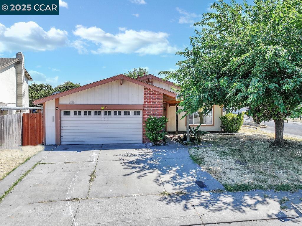 RV PARKING Welcome to 302 Lisa Ct, a charming single-family residence nestled in a vibrant community in Stockton, California. This spacious home offers 1443 square feet of comfortable living space, boasting 4 ample sized bedrooms and 2 bedrooms. New floors have been installed and the house has been recently painted. This home would be an amazing purchase for first time buyers or a large family with its large 7500 ft.² lot and RV parking.