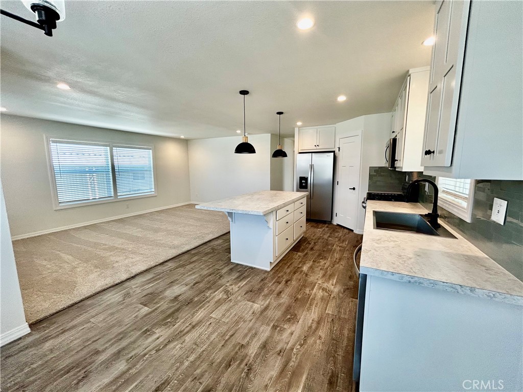 999 S Santa Fe Avenue 60