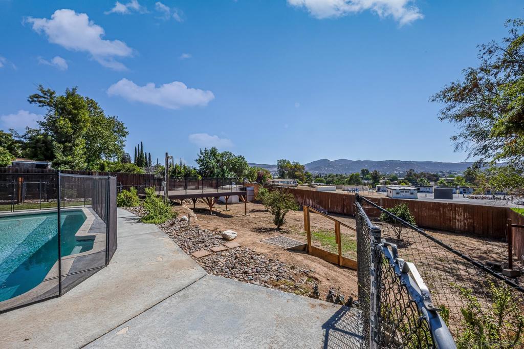 Lakeside - Residential