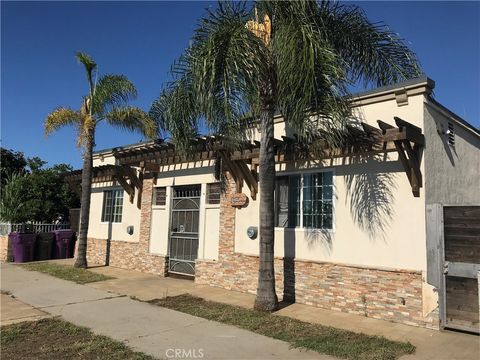 Photo of 1640 Sherman Place #9, Long Beach, CA 90804 (MLS # SR26114627)
