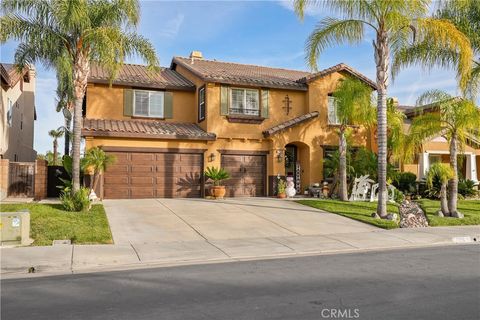 Photo of 37056 Edgemont Dr, Murrieta, CA 92563 (MLS # IG25275843)