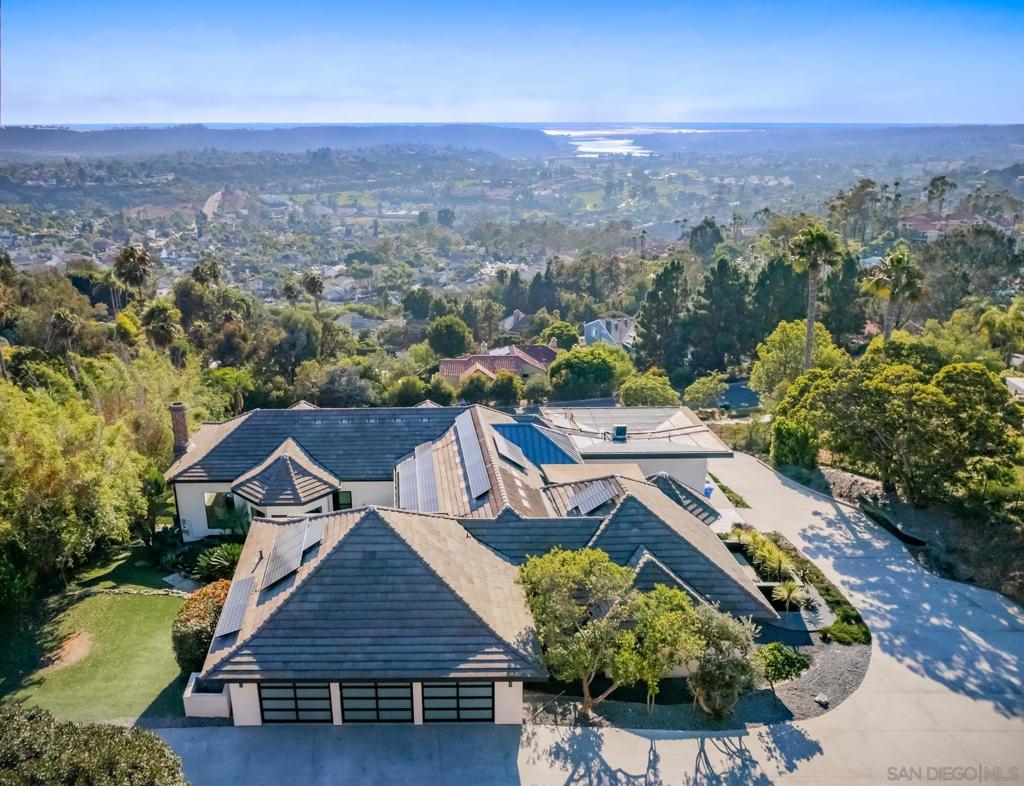 La Costa - Residential