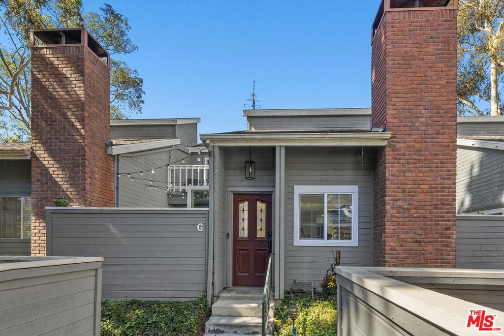 1917 Nelson Avenue G