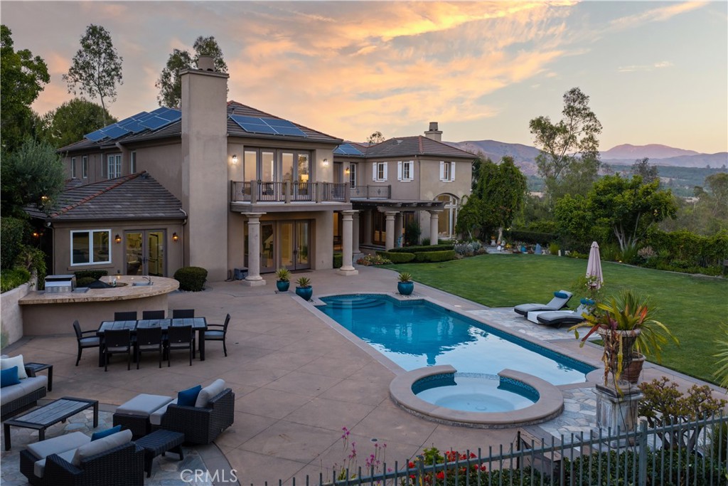 2384 Tubbs Drive