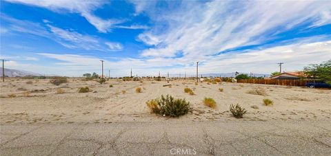 Photo of 1362 Bering Boulevard, Salton City, CA 92274 (MLS # ND26124821)