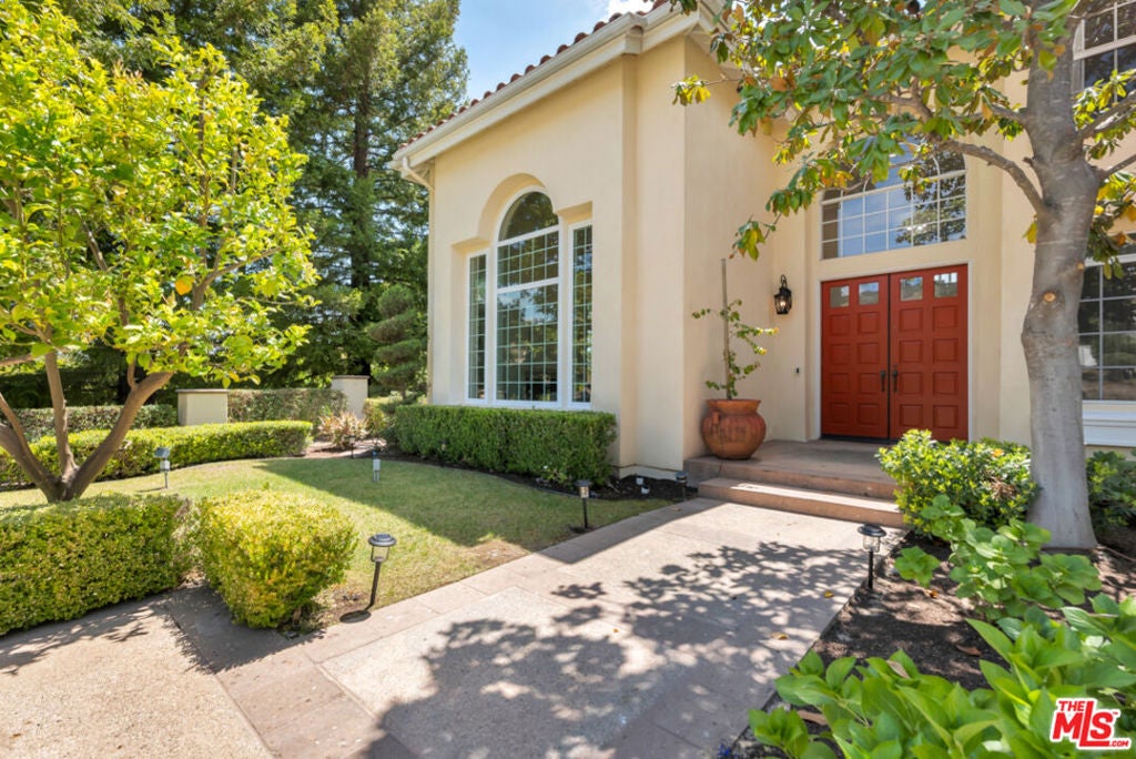 2430 Ranchgrove Drive
