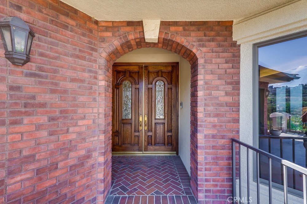 2828 Far View Lane