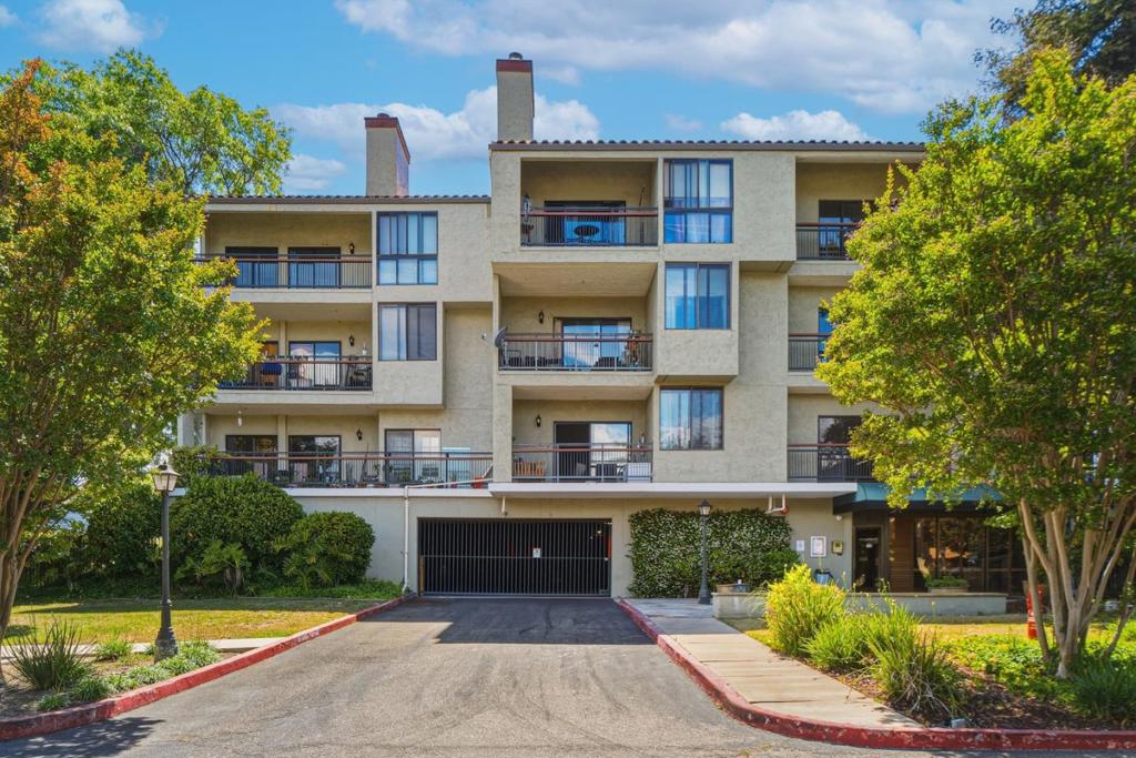 2200 Agnew Road 210