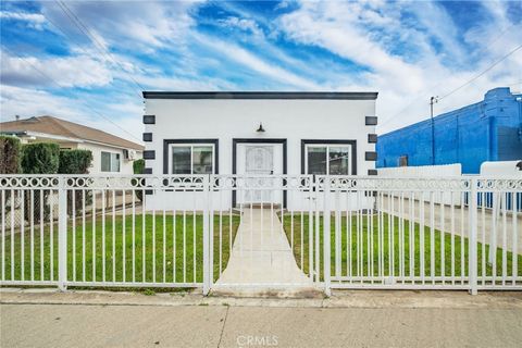 Photo of 4712 Hammel St, Los Angeles, CA 90022 (MLS # DW26037293)