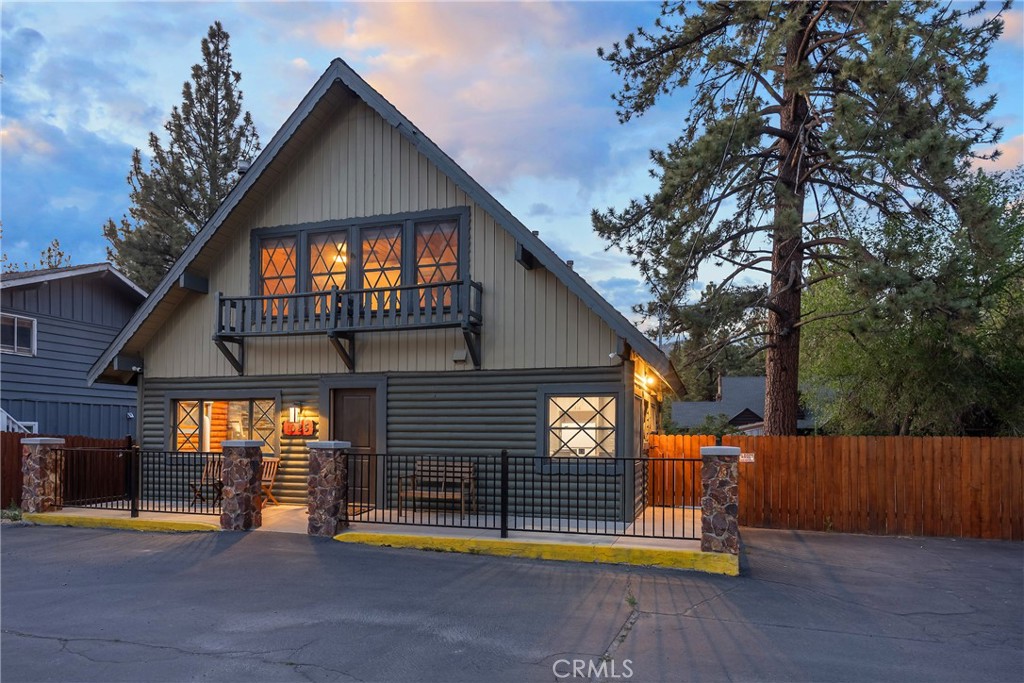 1025 W Big Bear Boulevard