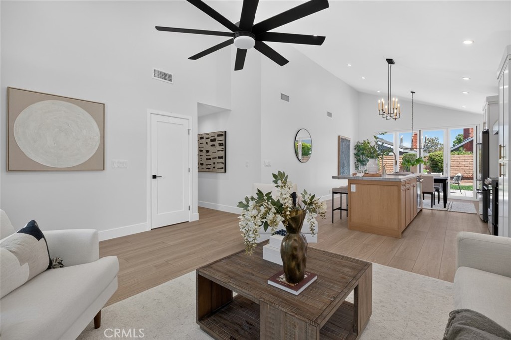 5941 E Camino Correr