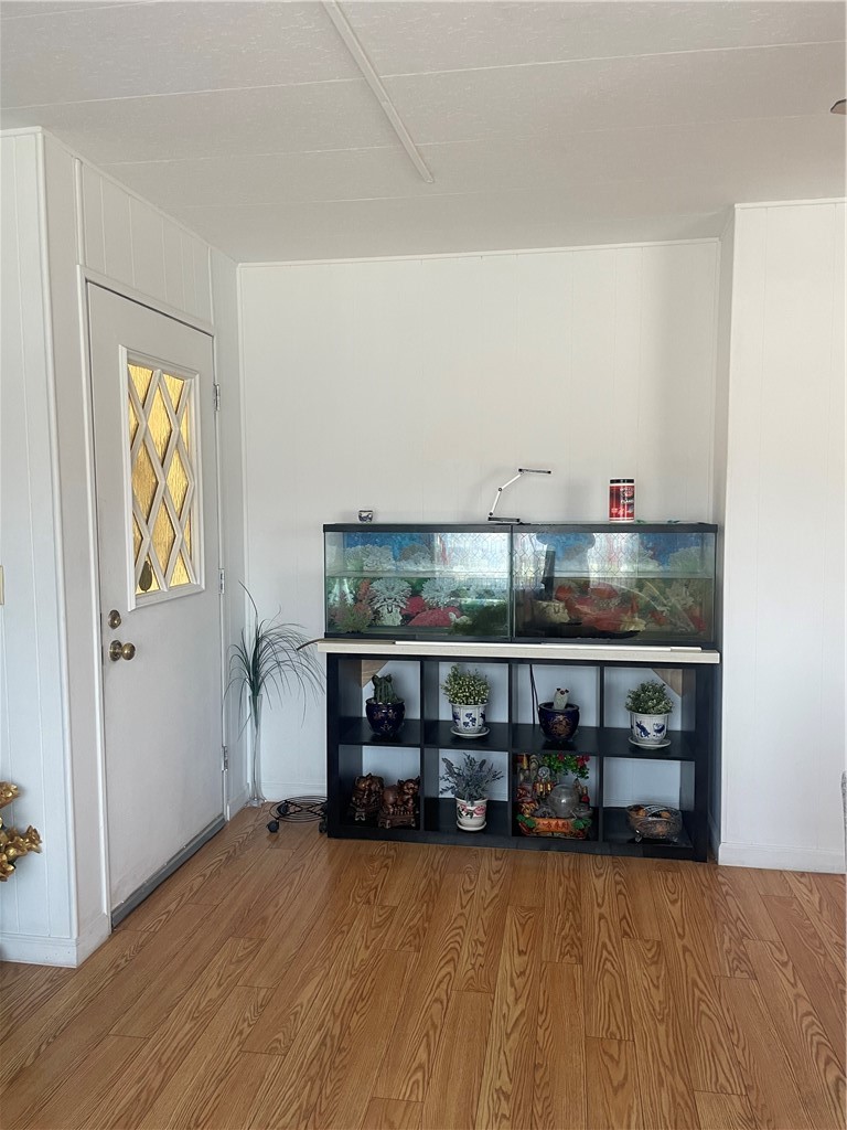 8509 Beverly