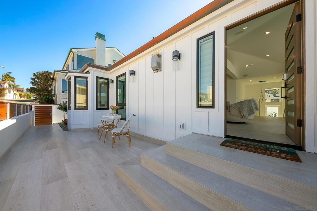 303 Sea Lane