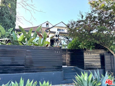 Photo of 541 N St Louis Street, Los Angeles, CA 90033 (MLS # 26102301)