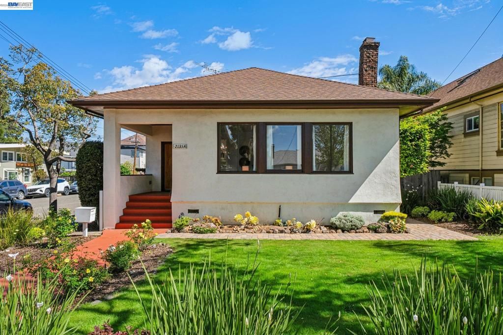 Photo of 2135 Buena Vista Ave Ave, Alameda, CA 94501 (MLS # 41131267)