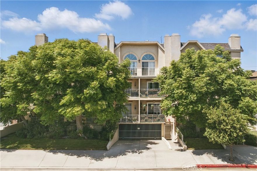 Turnkey 2-story condo located just steps from the shops, restaurants, and cafés of vibrant Tujunga Village. This light-filled home features an open-concept layout with a spacious living and dining area, two sliding glass doors leading to a large private balcony, and a well-appointed kitchen. Upstairs, you'll find two generously sized bedrooms, each with its own ensuite bathroom, private balcony, and ample closet space. Additional features include in-unit laundry on the upper level, central HVAC, and two parking spaces. A rare opportunity to own in one of Studio City's most desirable and walkable neighborhoods.