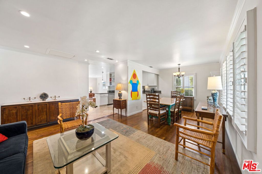 4942 Stern Avenue